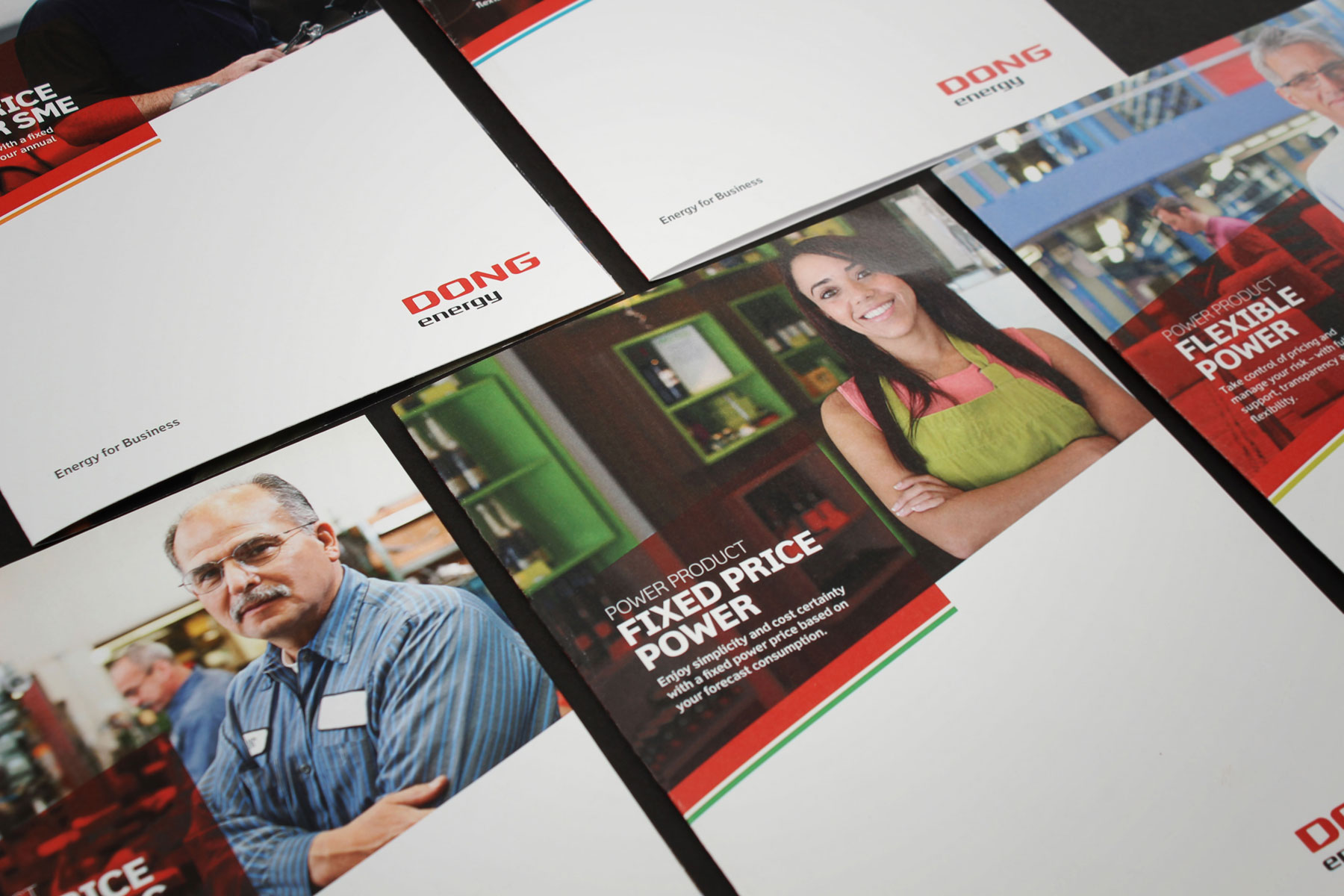 A number of printed materials were produced for the sales team. The look and feel aligns seamlessly with the new website. Strong use of white space enhances the graphic devices and gives DONG Energy for Business a clean, contemporary look and feel.