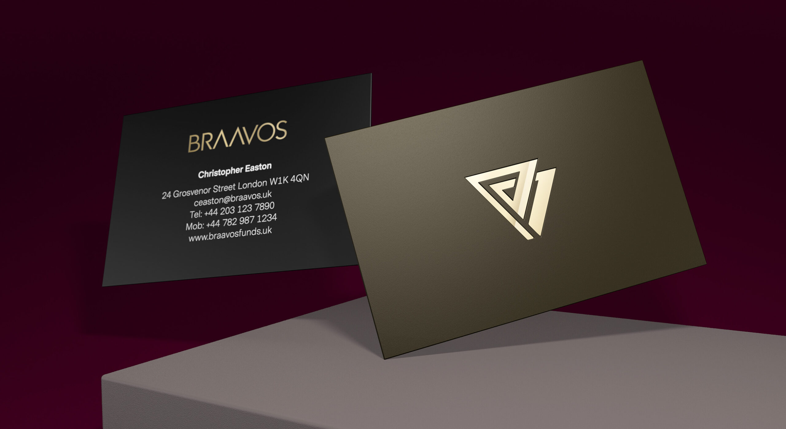 The Braavos business card features matt white gold foiling on the branded side along with clean minimalistic typography on the flip side.